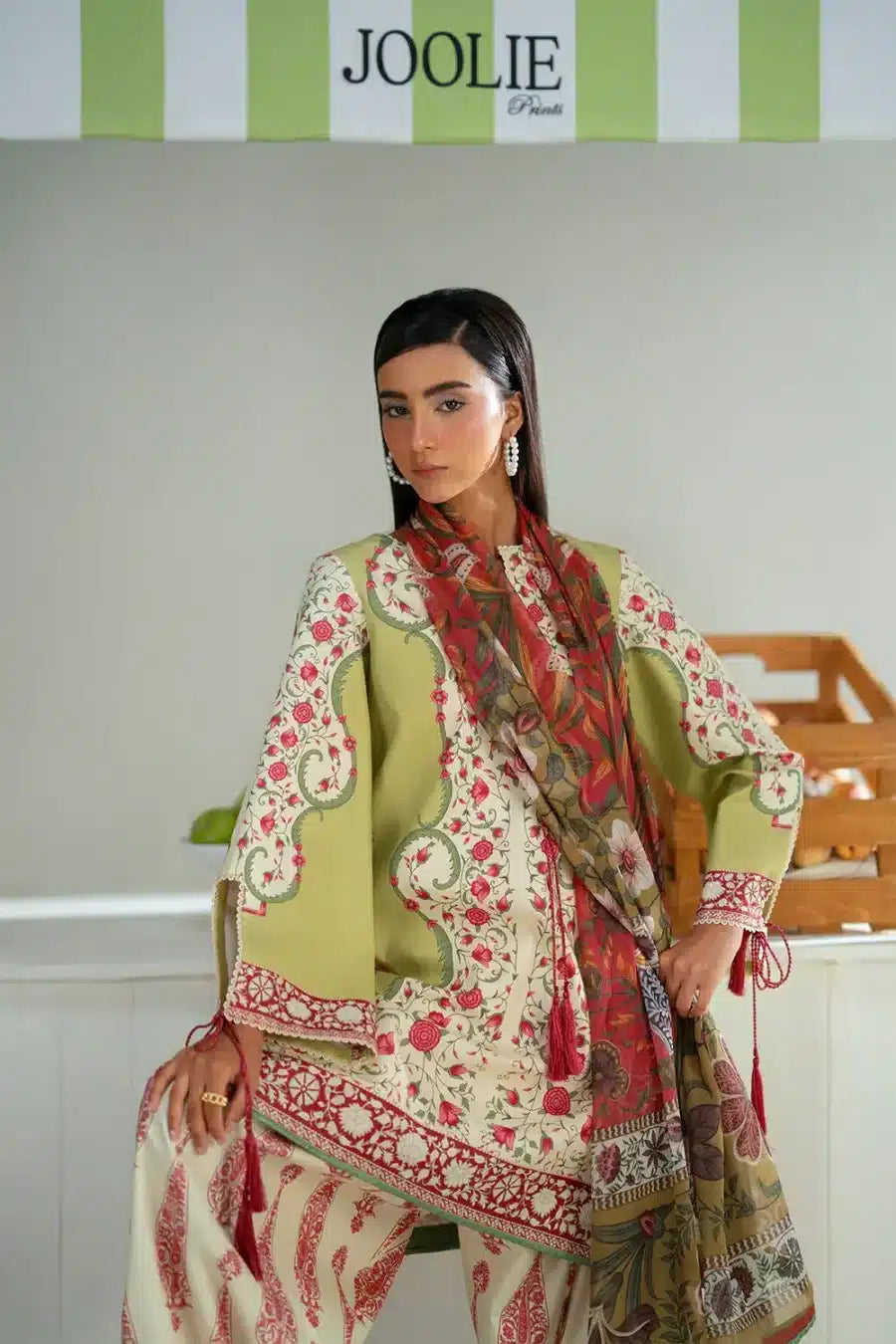 SAIRA RIZWAN JOOLIE JPU25-06