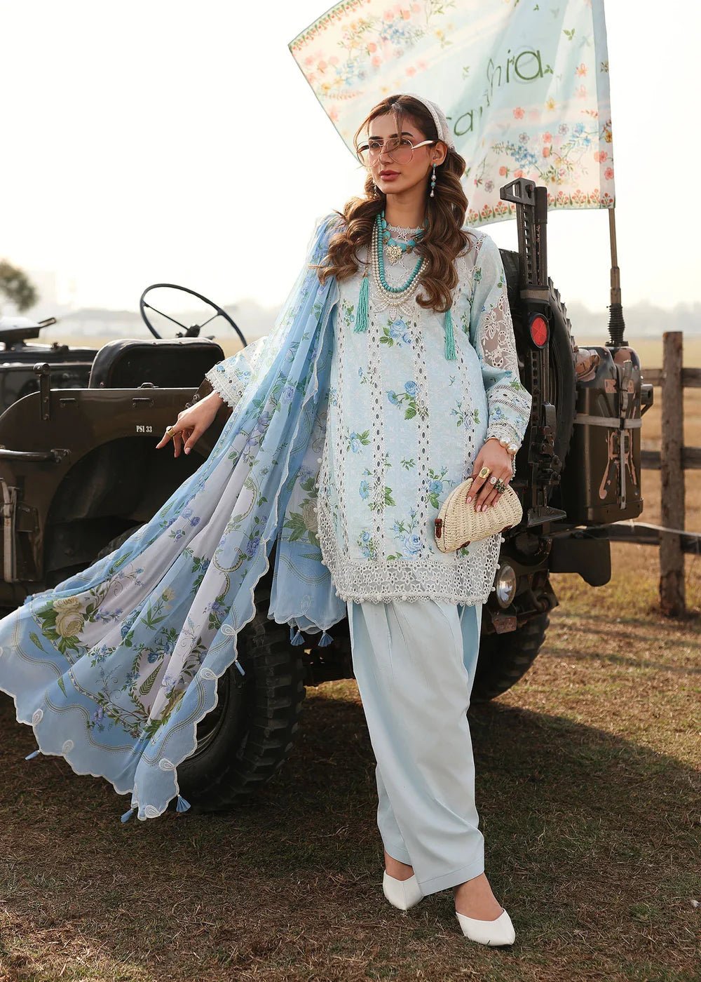 SARDINIA FESTIVE LAWN  SKY BELLS