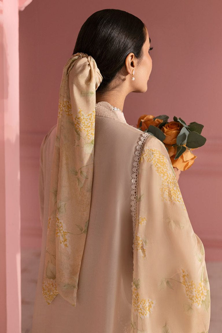 CROSS STITCHED PREMIUM LAWN D-06 PEACH PARFAIT