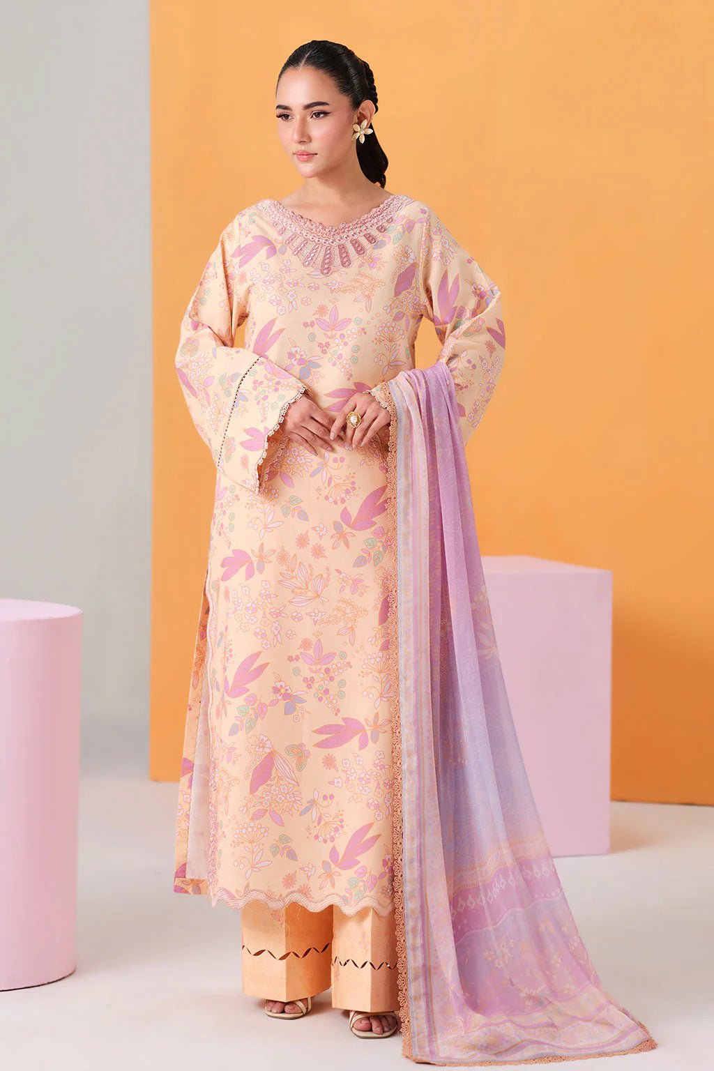 RAMSHA RANGREZ LUXURY LAWN N-811
