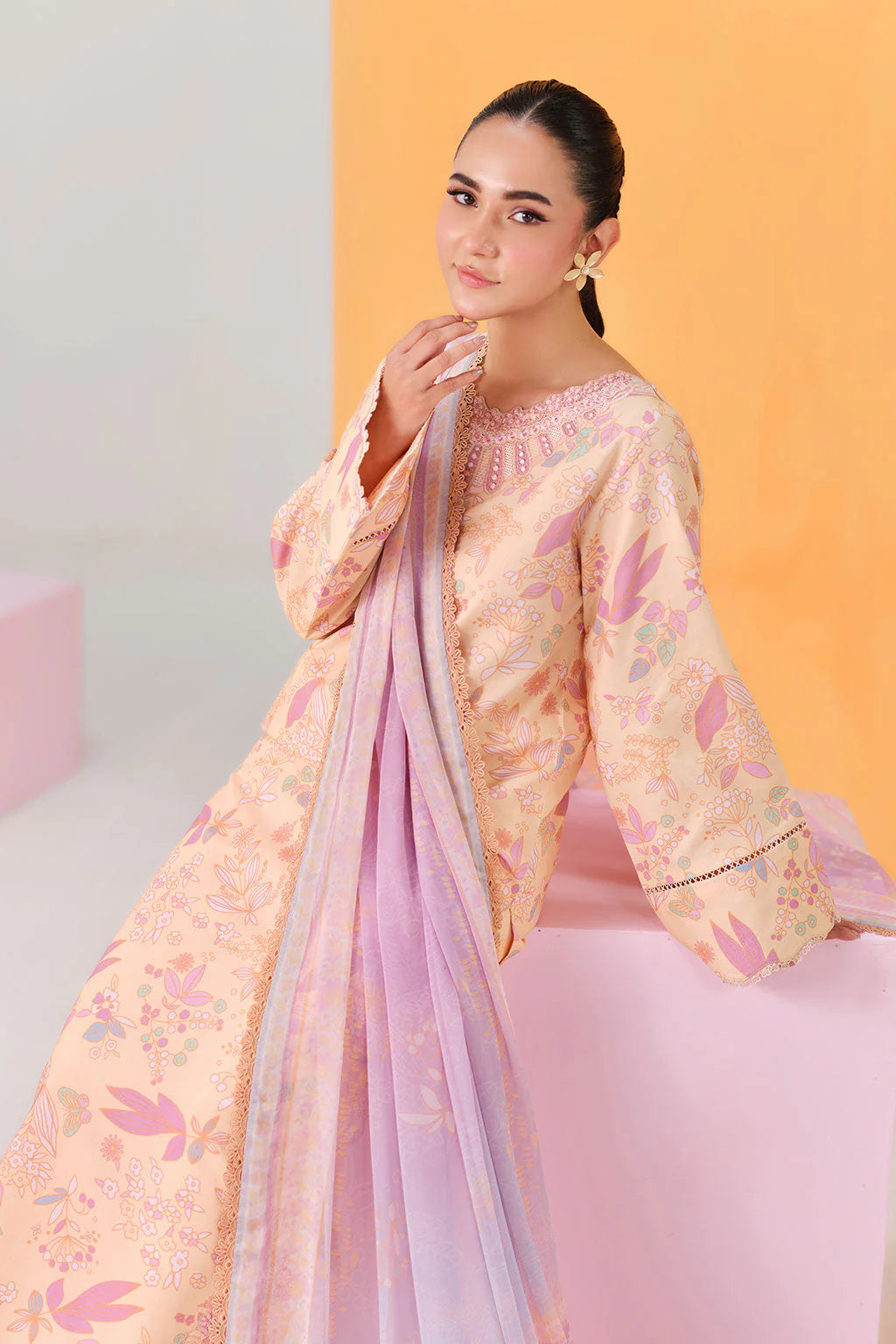 RAMSHA RANGREZ LUXURY LAWN N-811
