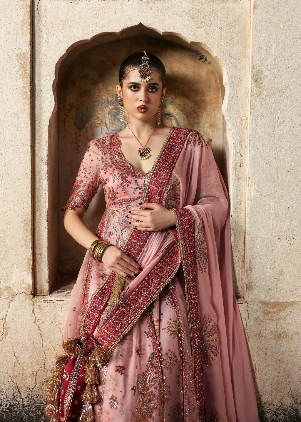 STITCHED BY CC ROSHANARA H & R 3PC