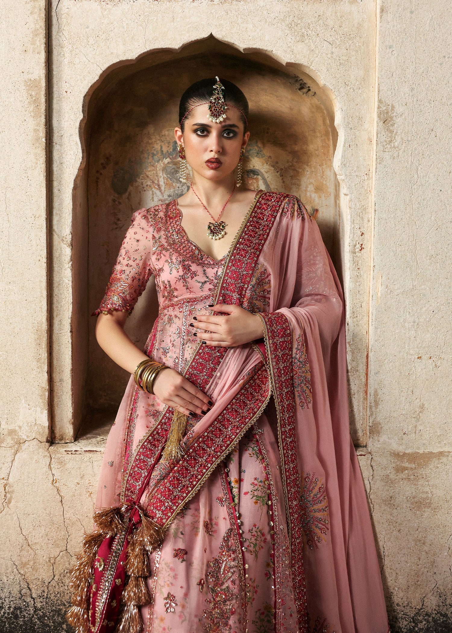 STITCHED BY CC ROSHANARA H & R 3PC