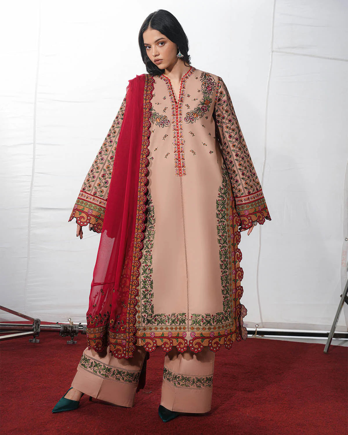 HUSSAIN REHAR JUGNU LAHORE NAZEH