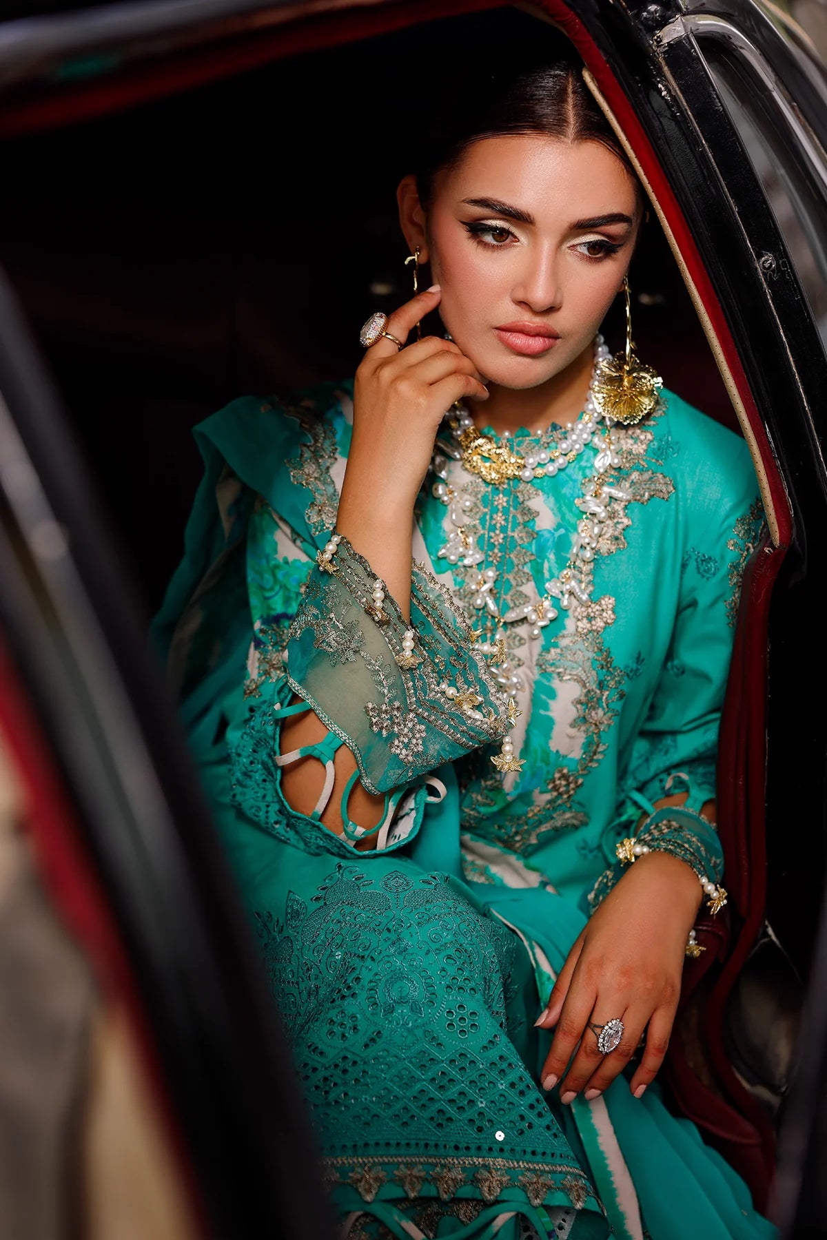 CHARIZMA TABEER CT5-15