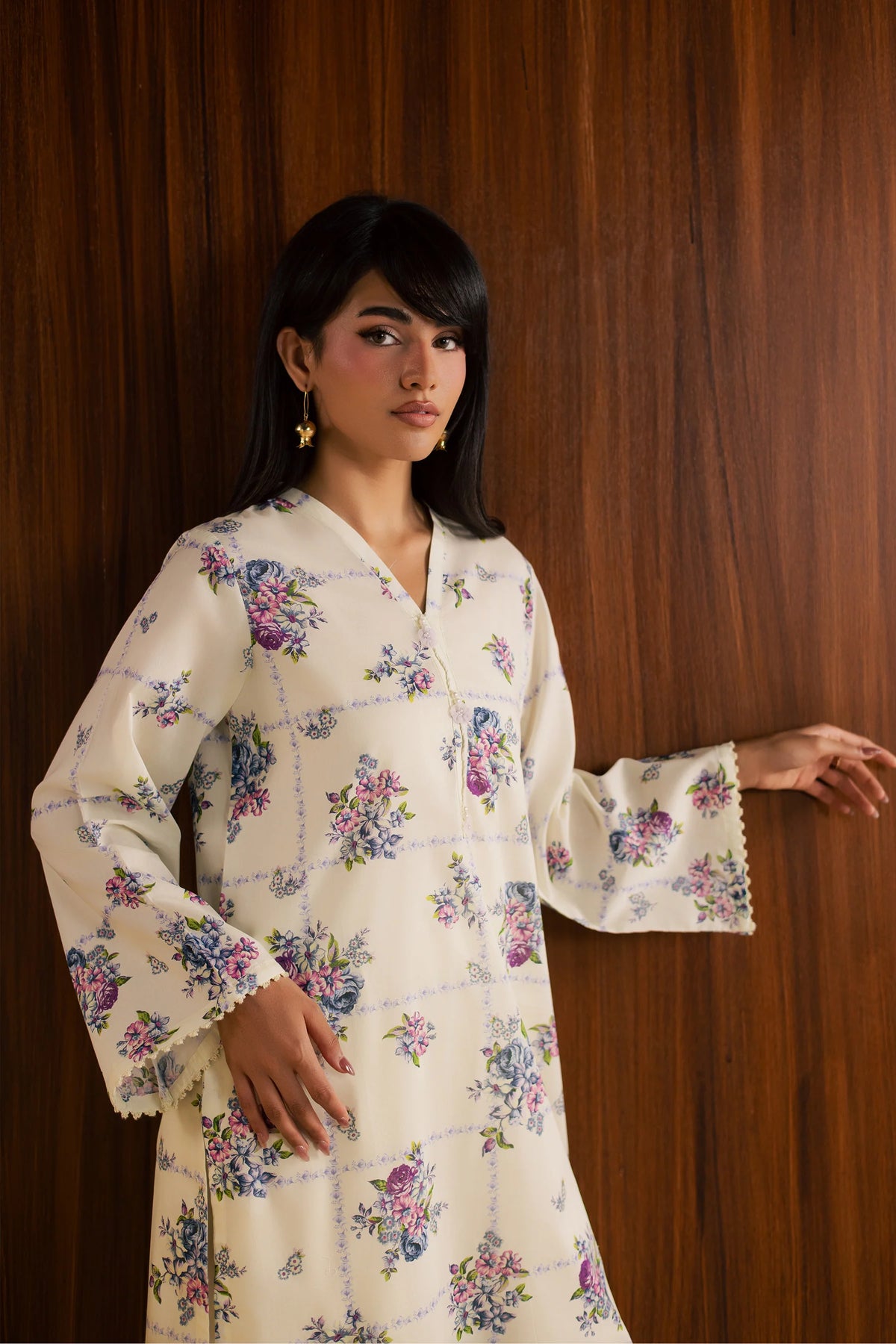 BATIK  WHITE SALLY 2PC